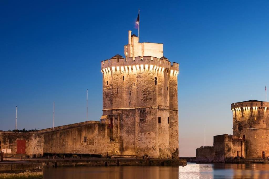 Villa Exceptionnelle Piscine Et Jardin Prive Sejour Haut De Gamme Proche La Rochelle Sainte-Soulle Exterior foto
